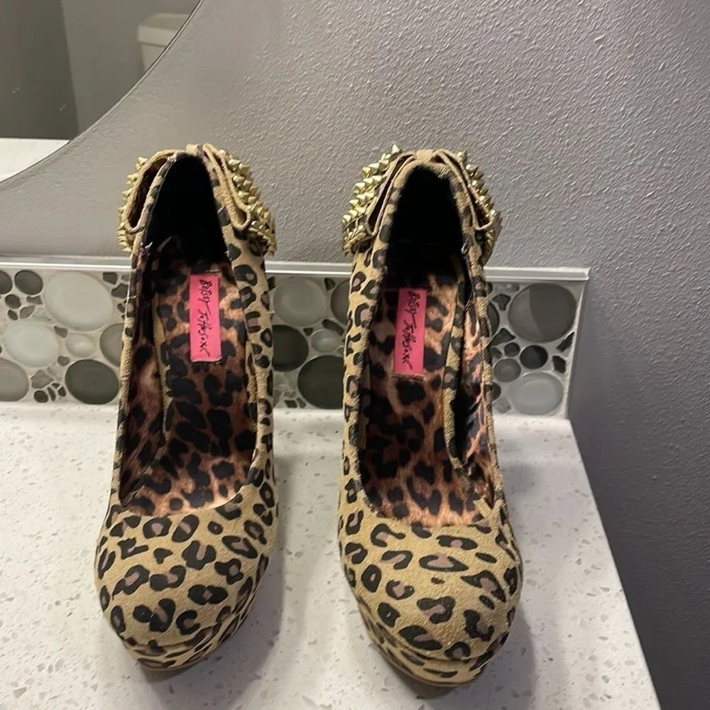 Betsey Johnson Women's Leopard Print Platform Heels + Gold Spikes - Picture 2 of 13